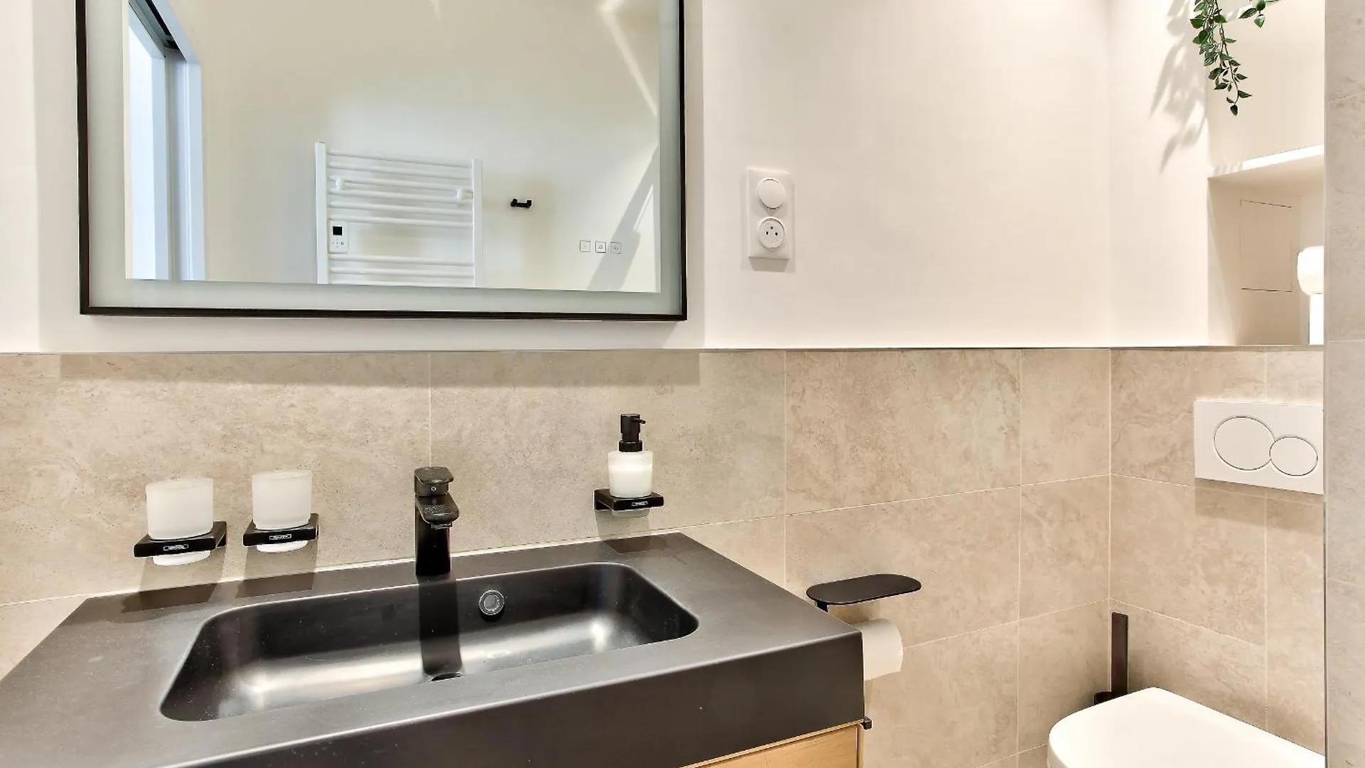 Marais Elegence Suites - Two Bedrooms باريس 0*,  فرنسا